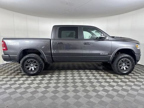 Used 2019 RAM 1500 Laramie AWD/4WD image 2