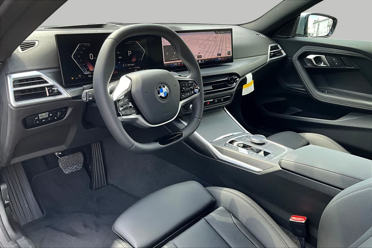 New 2025 BMW 230i Coupe w/ Premium Package RWD image 7