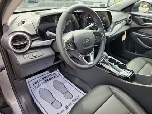 New 2026 Chevrolet Trax ACTIV w/ Driver Confidence Package image 12