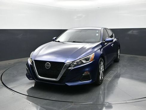 Used 2020 Nissan Altima 2.5 S FWD image 4