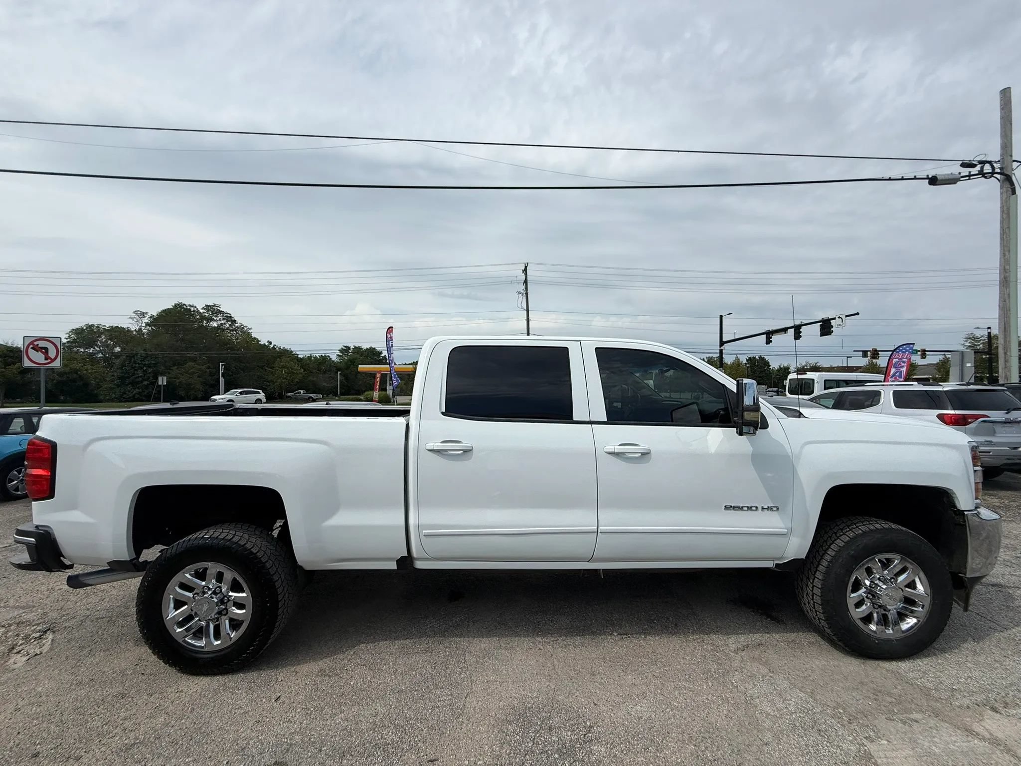 Used 2018 Chevrolet Silverado 2500 LT w/ All Star Edition AWD/4WD image 5