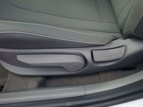 New 2026 Hyundai Elantra Sport FWD image 17