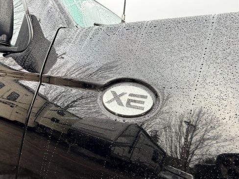 Used 2001 Nissan Frontier XE image 14