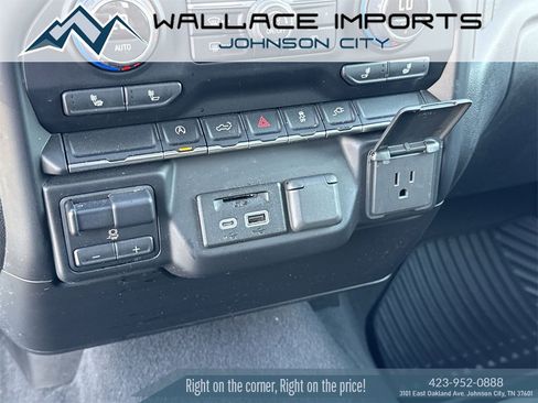 Used 2019 Chevrolet Silverado 1500 LT w/ All-Star Edition image 28