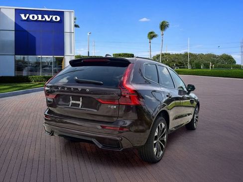 New 2026 Volvo XC60 T8 Plus AWD/4WD image 7