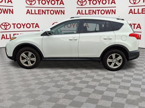 Used 2014 Toyota RAV4 XLE AWD/4WD image 4