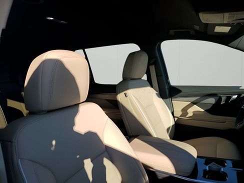 New 2026 Buick Enclave Preferred w/ Power Package image 15