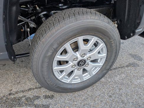 New 2025 Toyota Tacoma SR5 image 30