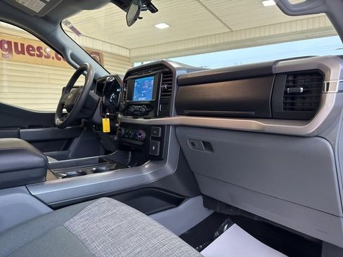 Used 2023 Ford F150 XLT w/ XTR Package image 21