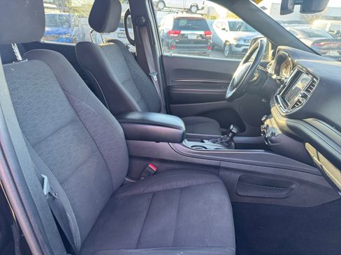 Used 2023 Dodge Durango SXT image 29