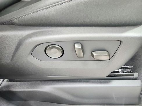 New 2026 GMC Sierra 1500 SLT w/ SLT Premium Plus Package image 40