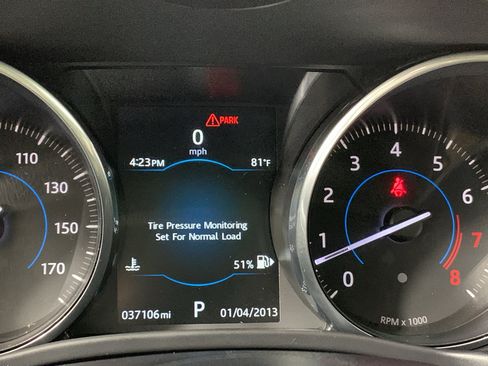 Used 2017 Jaguar XE Prestige image 24