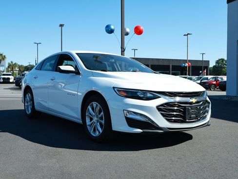 Used 2024 Chevrolet Malibu LT FWD image 3