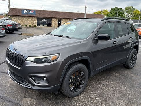 Used 2023 Jeep Cherokee Altitude Lux AWD/4WD image 21