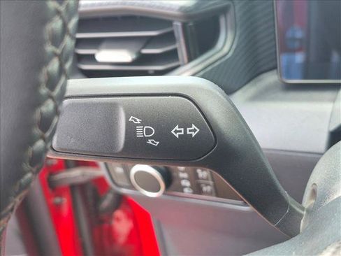 Used 2024 Ford Mustang Coupe RWD image 6