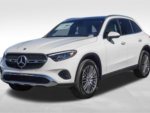 New 2026 Mercedes-Benz GLC 300 4MATIC image 3