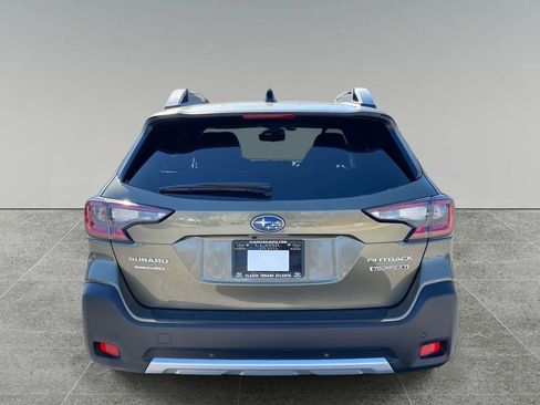 Certified 2025 Subaru Outback Touring XT w/ Popular Package #2 image 4