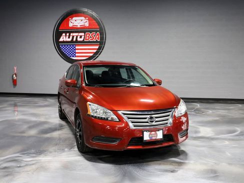 Used 2015 Nissan Sentra SV image 1