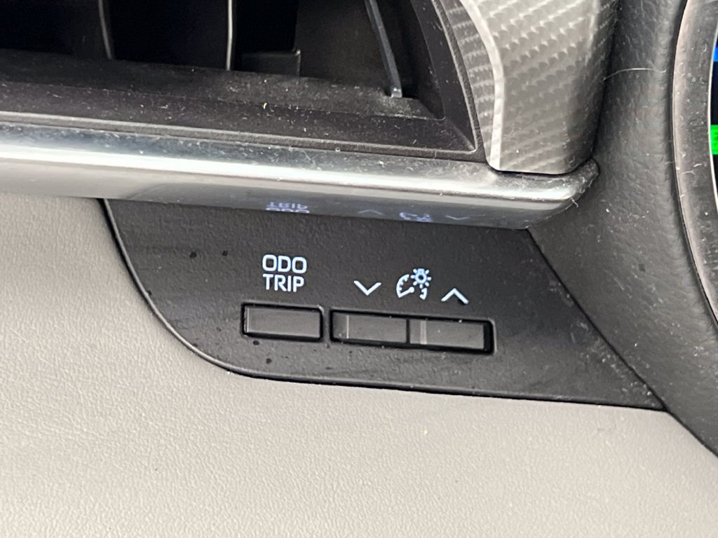 Used 2020 Toyota Highlander Platinum FWD image 56