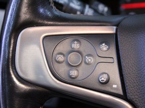 Used 2020 GMC Yukon Denali image 25