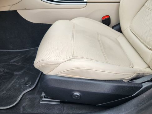 Used 2022 Mercedes-Benz C 300 Sedan image 29