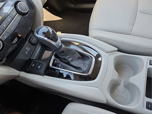 Used 2022 Nissan Rogue Sport SL image 25