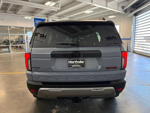 Certified 2026 Honda Passport TrailSport Elite image 7