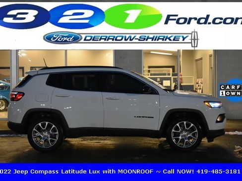 Used 2022 Jeep Compass Latitude w/ Sun and Sound Group image 3