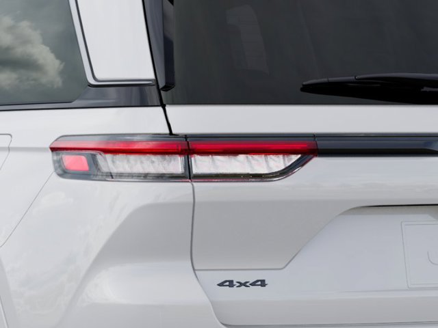 New 2027 Jeep Grand Cherokee Limited AWD/4WD image 11