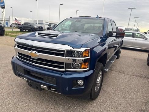 Used 2019 Chevrolet Silverado 3500 High Country w/ Duramax Plus Package AWD/4WD image 14