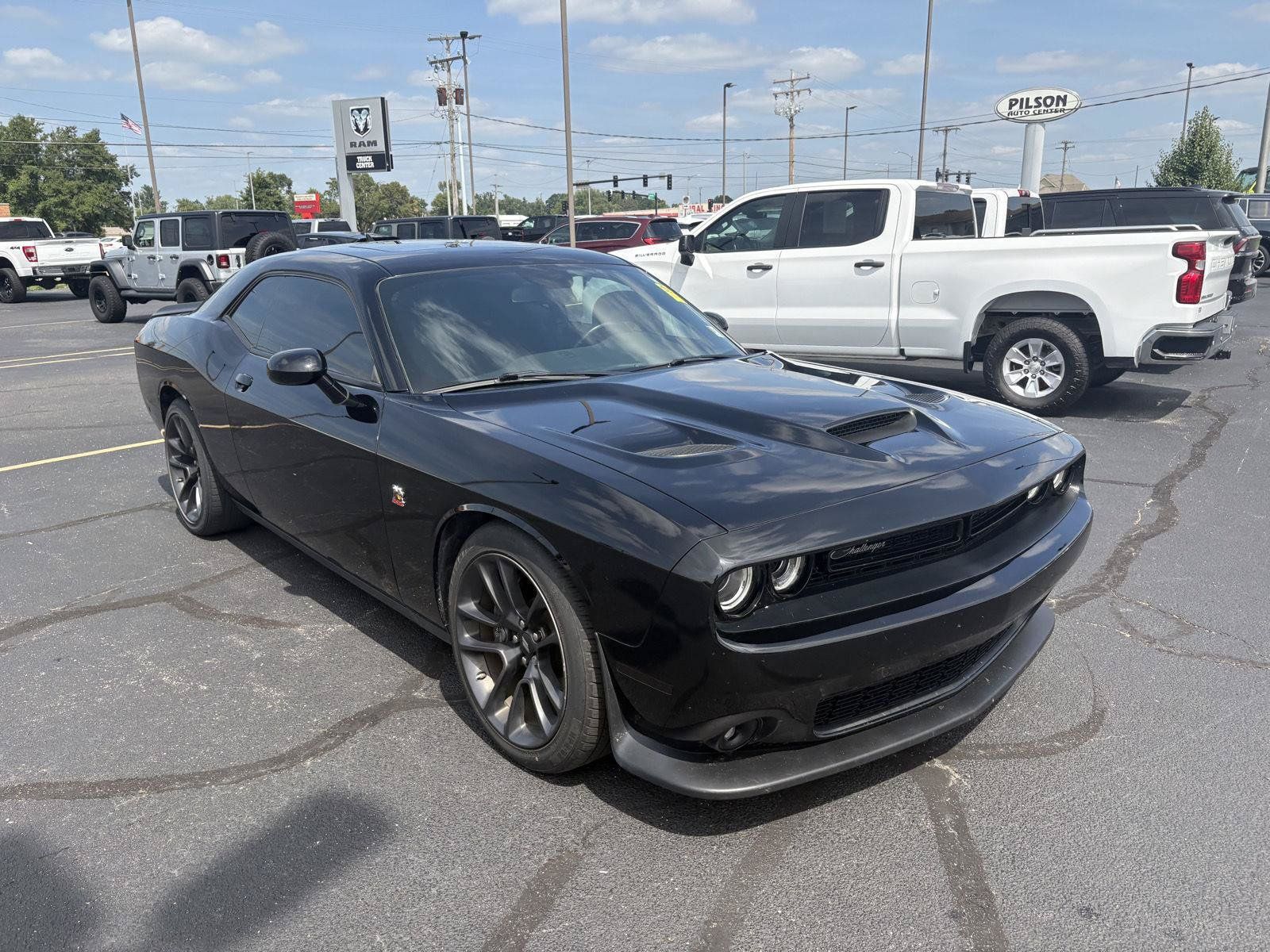 Used 2021 Dodge Challenger R/T Scat Pack w/ Driver Convenience Group RWD image 2