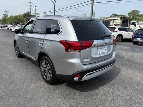 Used 2020 Mitsubishi Outlander SEL FWD image 10