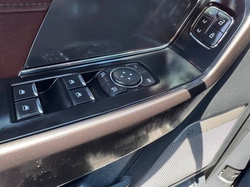 Used 2021 Ford F150 Lariat AWD/4WD image 16