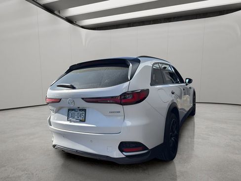 Used 2025 MAZDA CX-70 Plug-In Hybrid w/ Premium Pkg AWD/4WD image 4