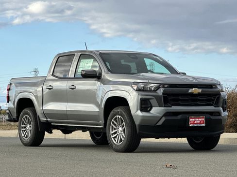 New 2026 Chevrolet Colorado LT image 2