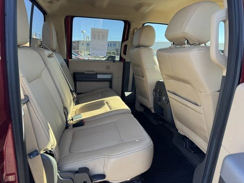 Used 2015 Ford F250 Lariat w/ Chrome Package image 34