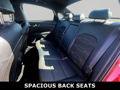 Used 2021 Kia Forte GT-Line image 7