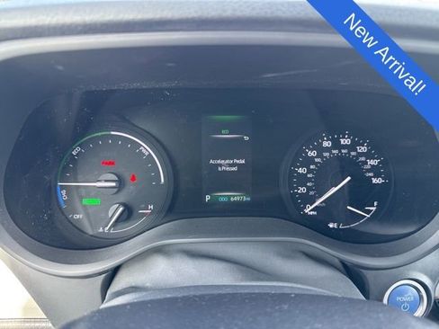 Used 2021 Toyota Sienna XLE FWD image 11