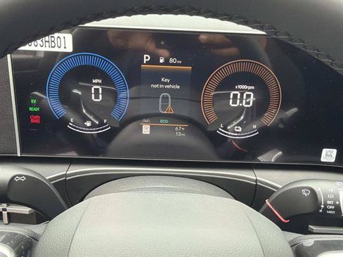 New 2026 Hyundai Santa Fe SE FWD image 23