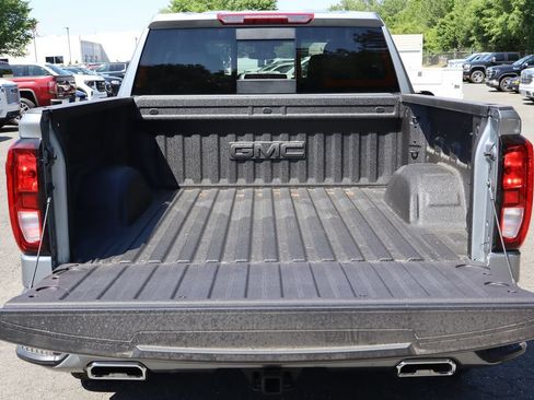 New 2026 GMC Sierra 1500 Elevation w/ Elevation Premium Package AWD/4WD image 8