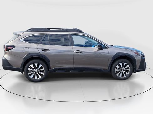 Certified 2023 Subaru Outback Limited AWD/4WD image 8