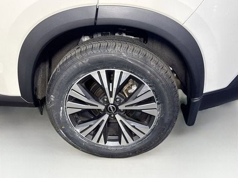 Certified 2023 Nissan Rogue SV AWD/4WD image 24