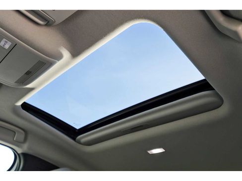 Certified 2025 MAZDA CX-30 AWD 2.5 S w/ Preferred Package image 28