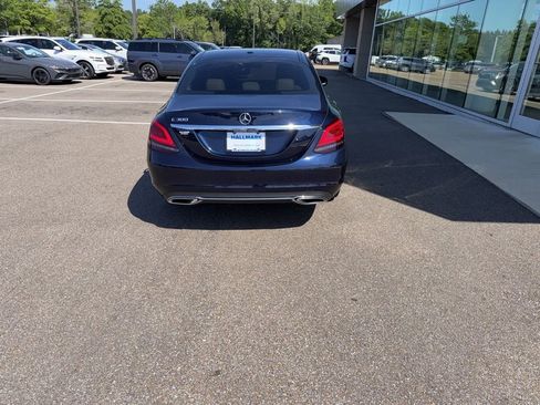 Used 2019 Mercedes-Benz C 300 Sedan image 7