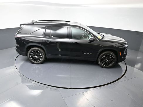 New 2026 Chevrolet Traverse LT w/ Sun and Wheel Package image 37