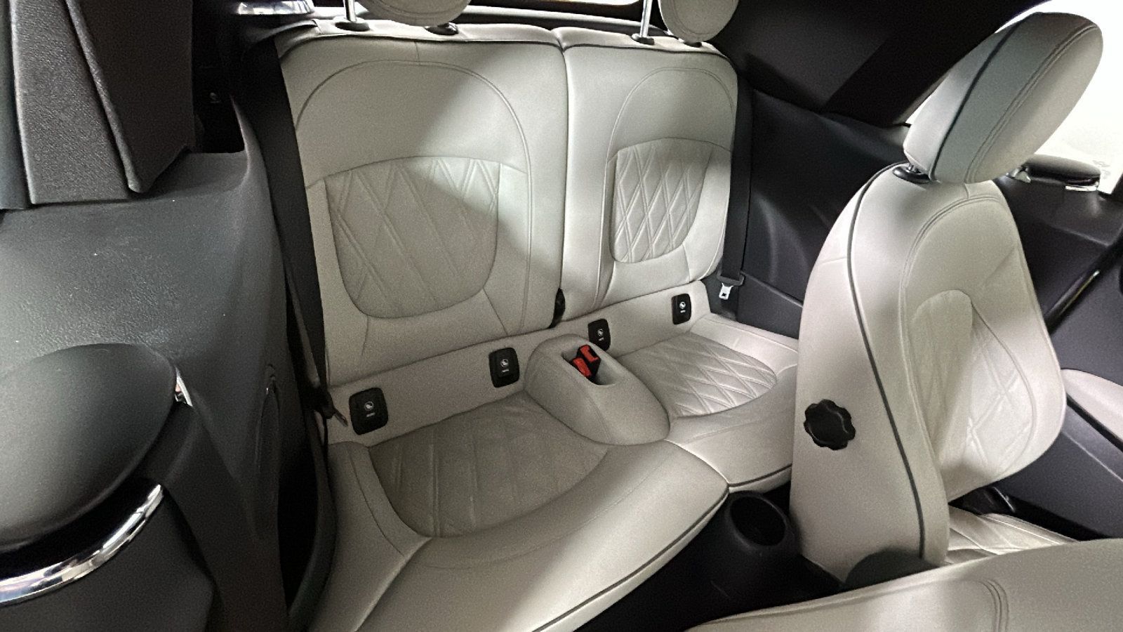 Used 2024 MINI Cooper S w/ Signature Upholstery Package FWD image 35