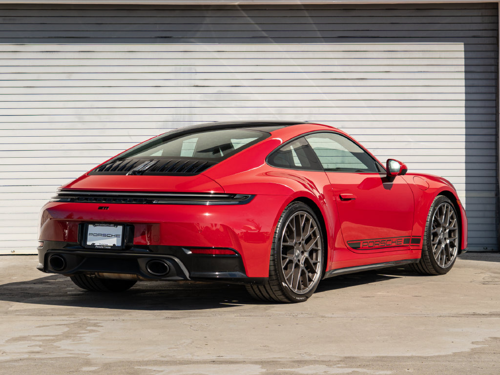 Certified 2025 Porsche 911 Carrera S RWD image 31