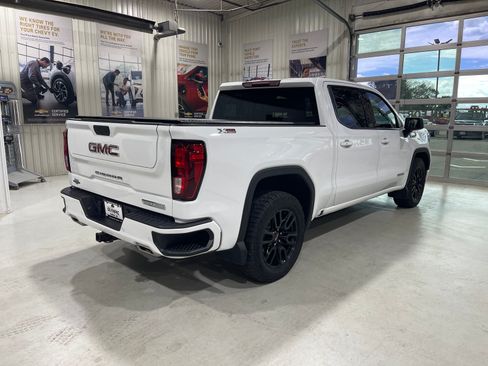 Used 2022 GMC Sierra 1500 Elevation AWD/4WD image 8
