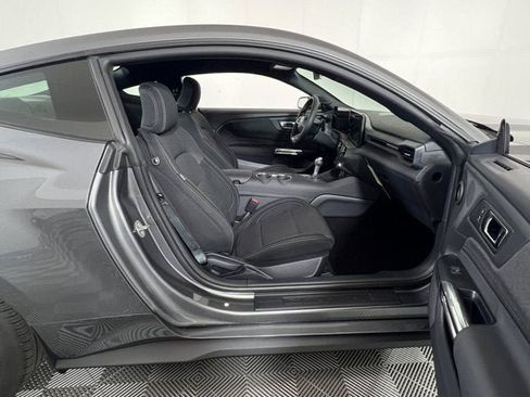 New 2025 Ford Mustang Coupe image 5