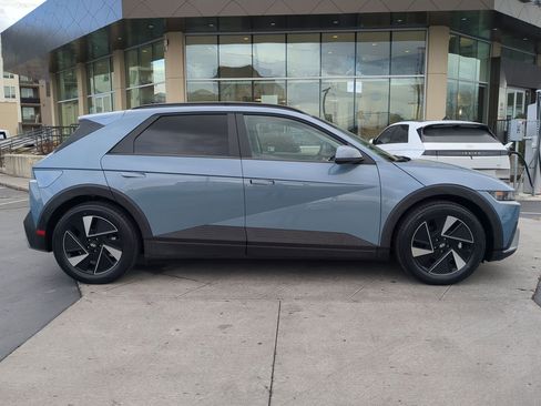 Certified 2025 Hyundai Ioniq 5 SEL image 2